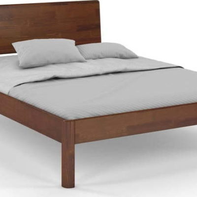 Tmavě hnědá dvoulůžková postel z borovicového dřeva 180x200 cm Ammer – Skandica